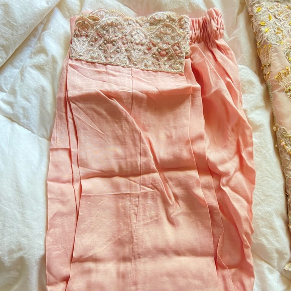 Peach Pakistani Indian salwar kameez suit eid collection party wear ethic suit - Picture 8 of 13